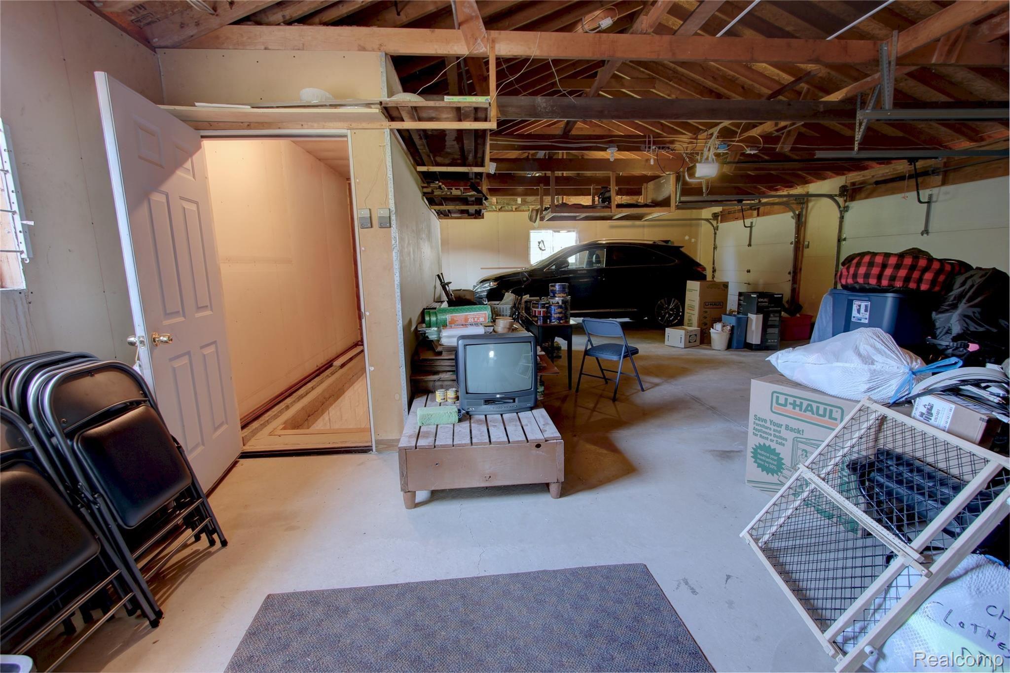 1865 Carter Road Carleton, MI 48117 - Photo 63 of 88 IMG_6205_6_7.jpg