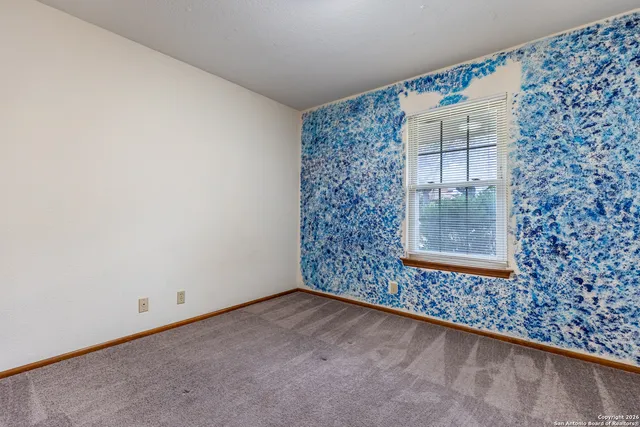 $2,100 | 19746 Encino Way, San Antonio, TX 78259