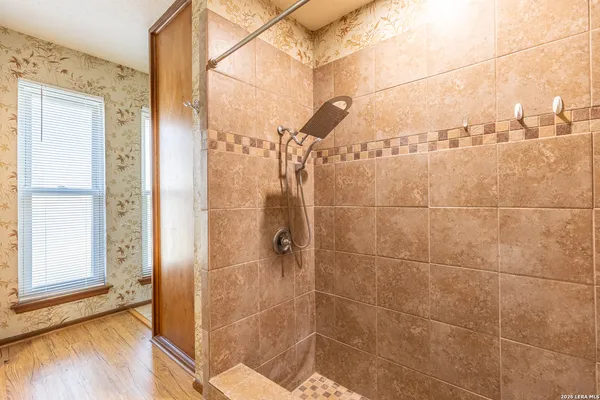 $2,100 | 19746 Encino Way, San Antonio, TX 78259