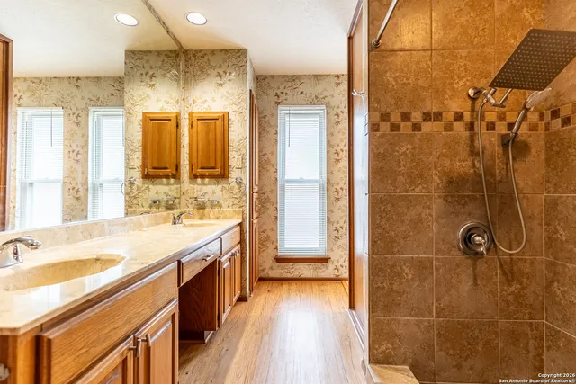 $2,100 | 19746 Encino Way, San Antonio, TX 78259