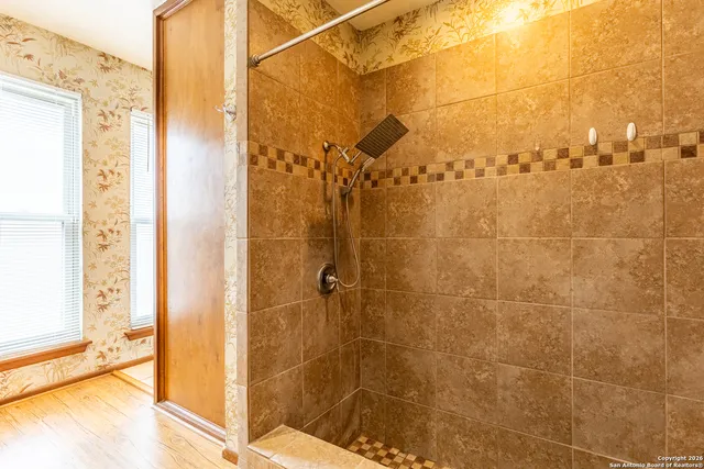 $2,100 | 19746 Encino Way, San Antonio, TX 78259