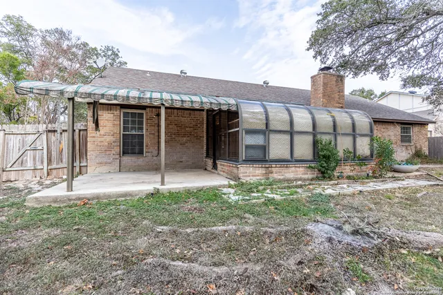 $2,100 | 19746 Encino Way, San Antonio, TX 78259