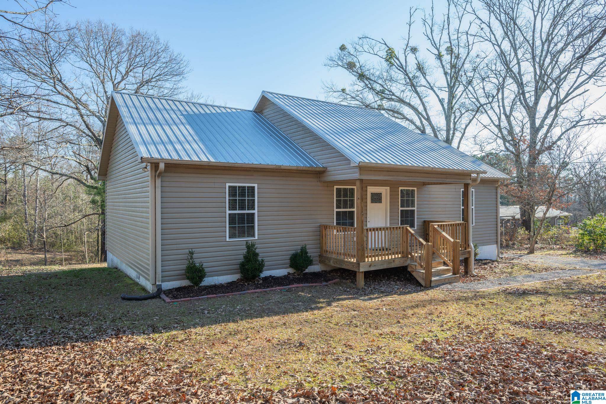 9330 Old Stouts Road Warrior, AL 35180 - Photo 2 of 28