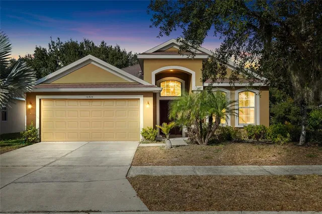 $399,000 | 10925 Rockledge View Drive, Riverview, FL 33579
