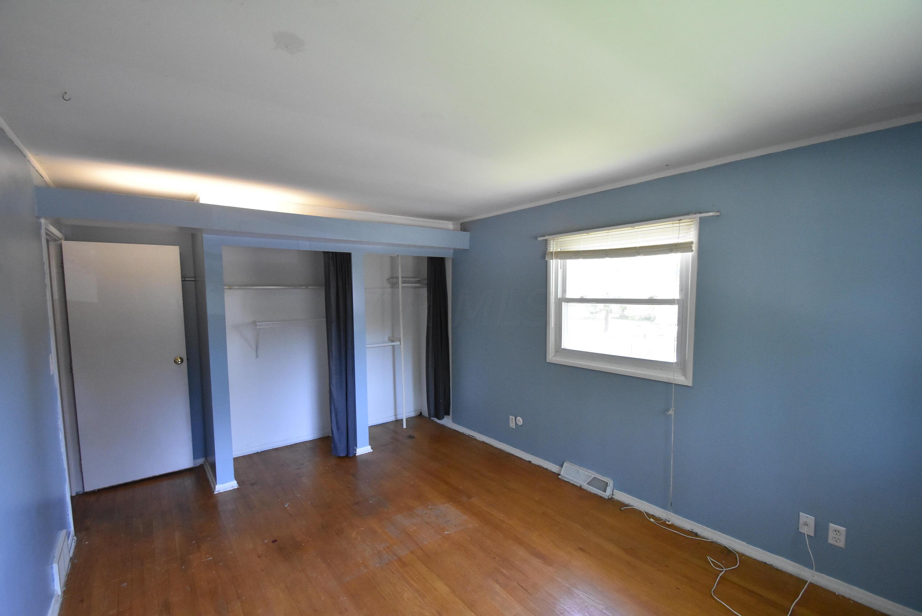 6658 Red Fox Road Reynoldsburg, OH 43068 - Photo 29 of 46 Bedroom # 2 views