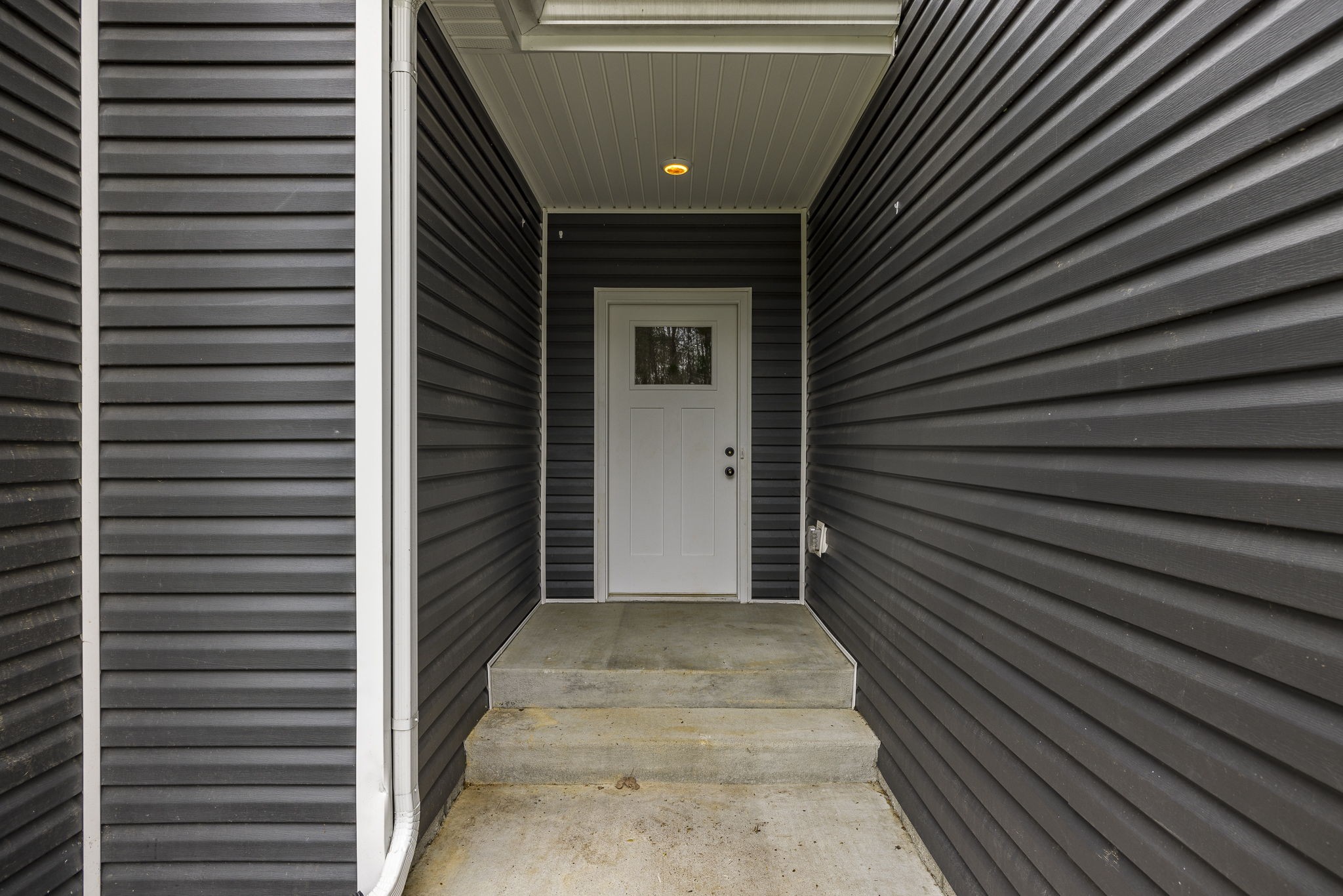 1845 Dinsmore Road Clarksville, TN 37040 - Photo 4 of 70