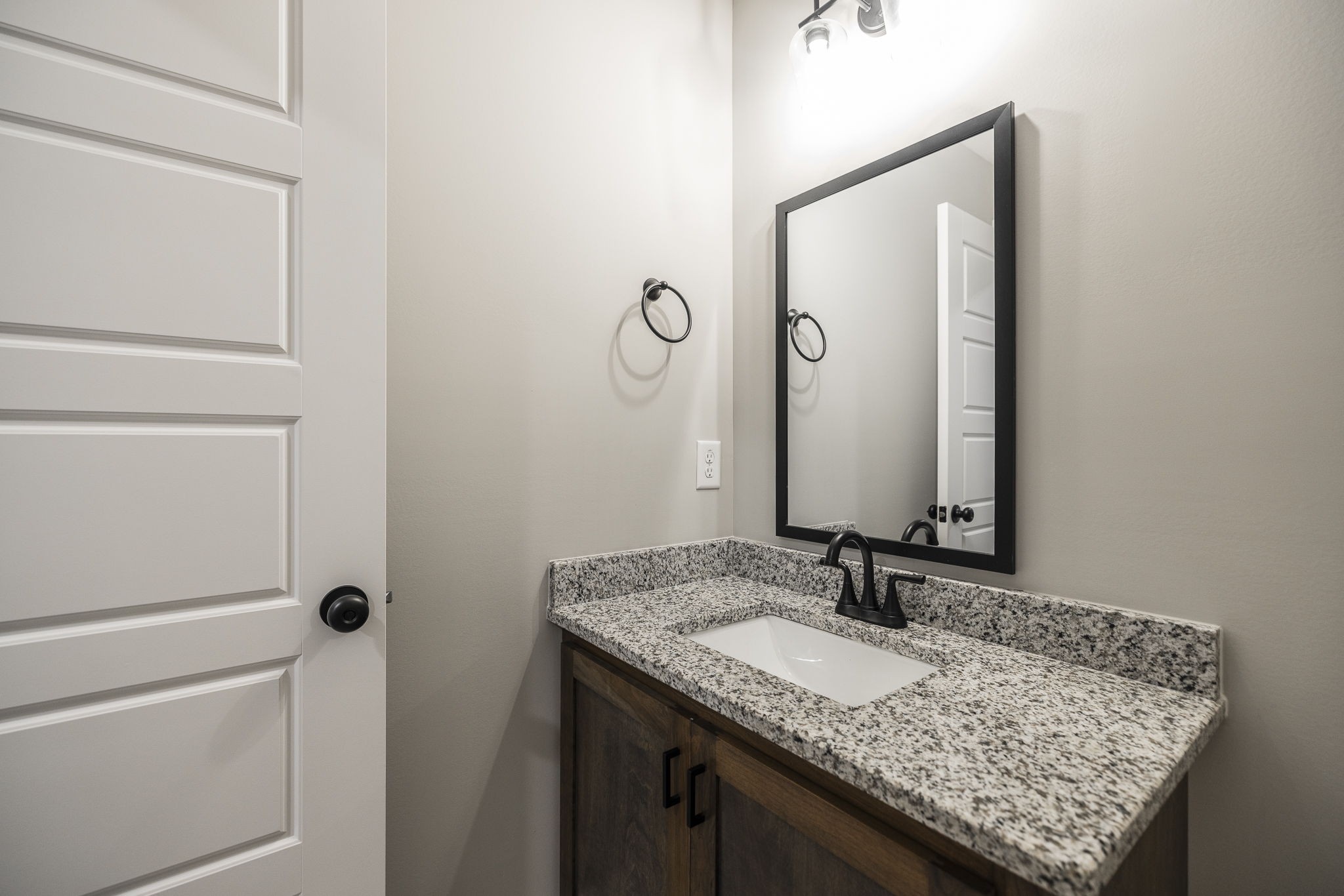 1845 Dinsmore Road Clarksville, TN 37040 - Photo 57 of 70 a bathroom with a granite countertop sink and a mirror