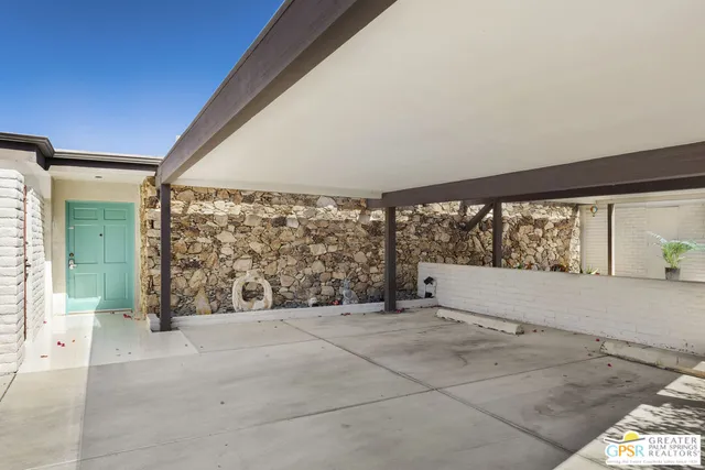 $649,000 | 2084 South Lagarto Way, Palm Springs, CA 92264