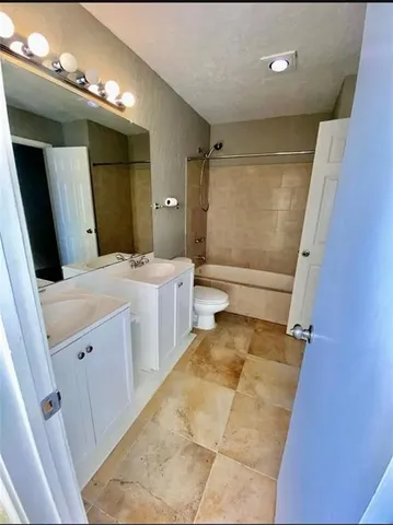 $2,100 | 2204 Foxcroft Lane, Arlington, TX 76014