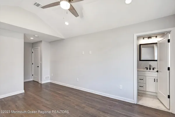 $3,550 | 453 Atlantic Avenue, Aberdeen, NJ 07747