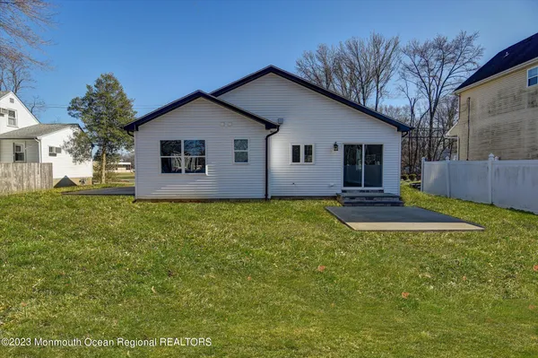 $3,550 | 453 Atlantic Avenue, Aberdeen, NJ 07747