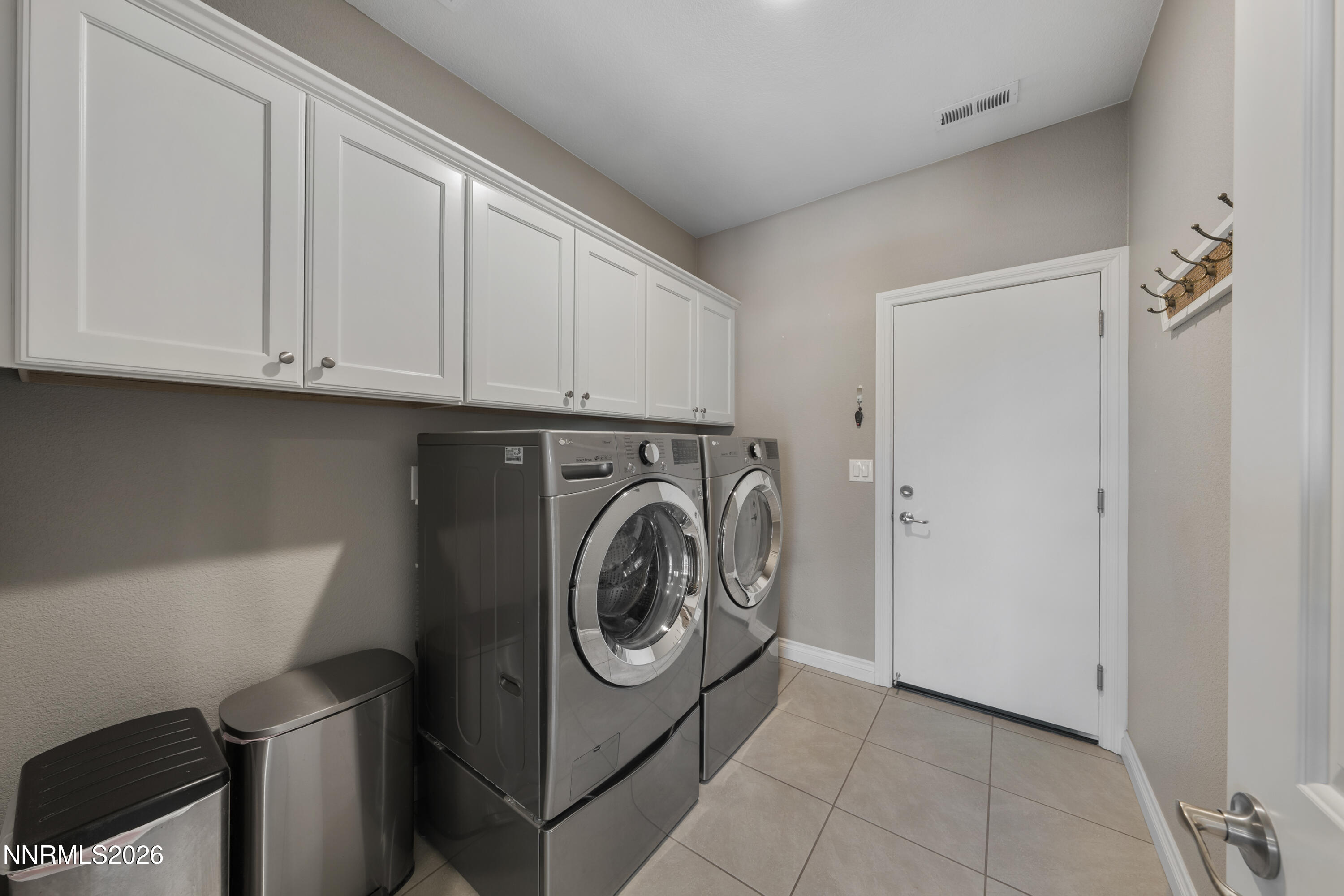 18703 Brady Ridge Court Reno, NV 89508 - Photo 19 of 57 A7V03127