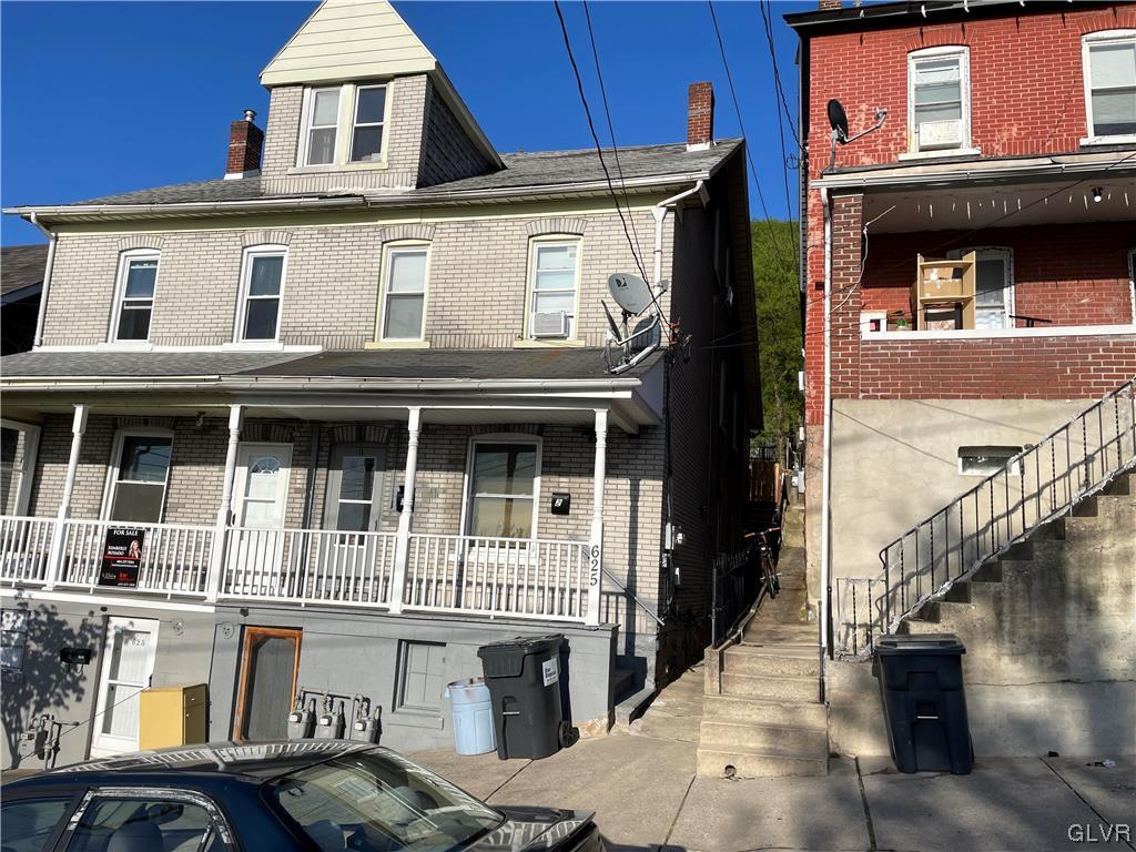625 Ridge Street Bethlehem, PA 18015 - Photo 1 of 37 Gallery Image 1