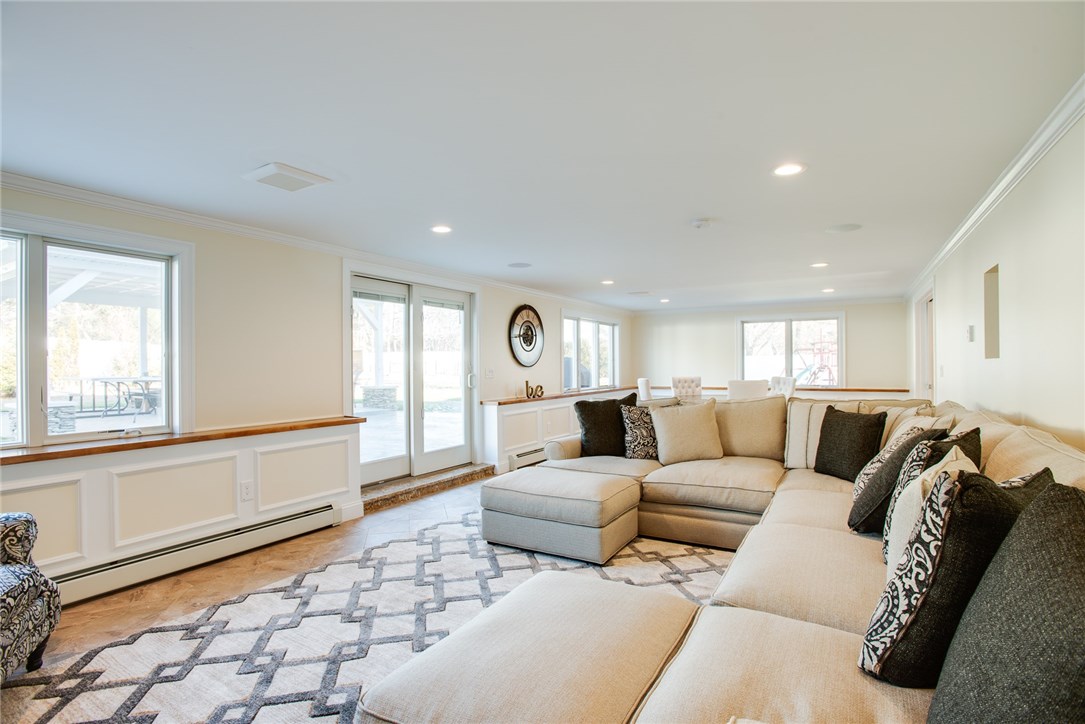 7 Stonegate Road Warren, RI 02885 - Photo 23 of 34 Great Room, alternate view.