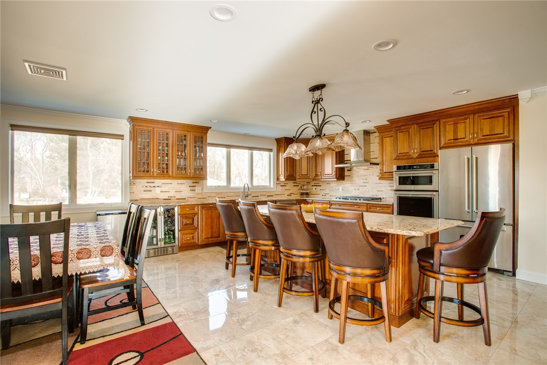 7 Stonegate Road Warren, RI 02885 - Photo 8 of 34