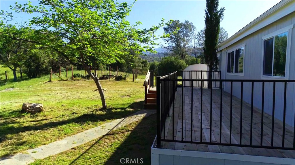 5440 Darrah Road Mariposa, CA 95338 - Photo 7 of 26 a view of a backyard with wooden floor