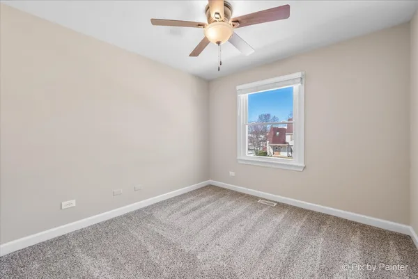 $2,400 | 11705 Pine Way, Unit B, Huntley, IL 60142