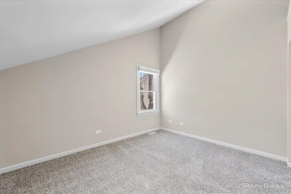 $2,400 | 11705 Pine Way, Unit B, Huntley, IL 60142