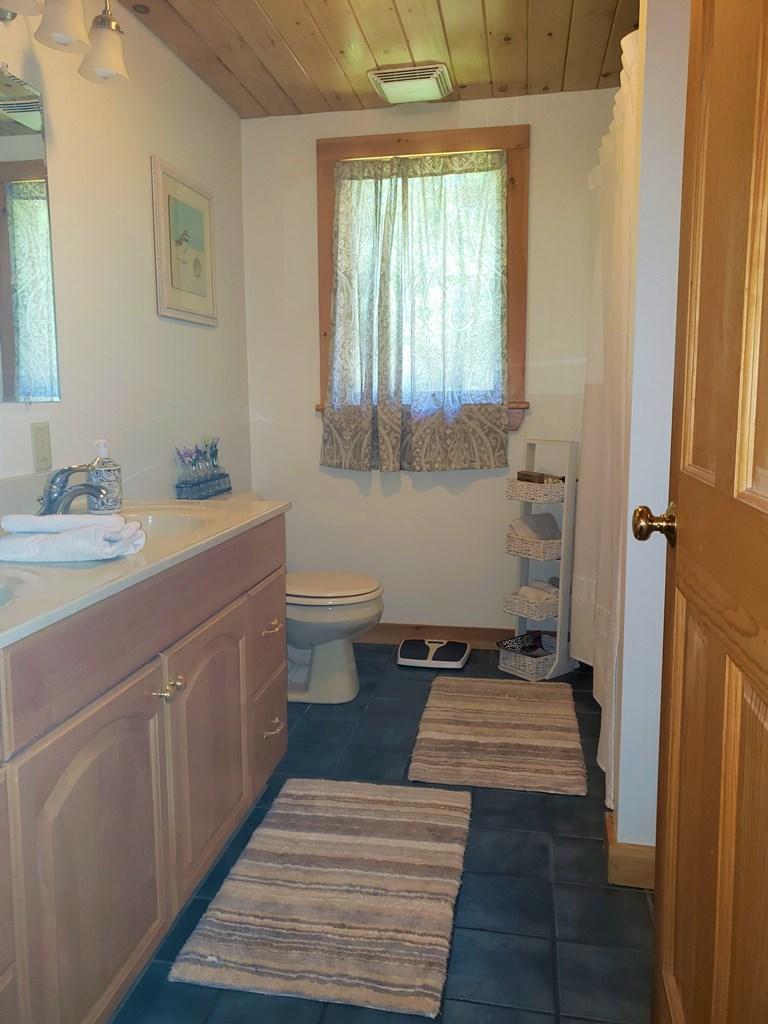 212 Country Club Road Oakland, ME 04963 - Photo 27 of 53 027