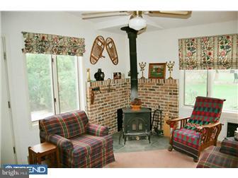 47 Brooktree Road East Windsor, NJ 08520 - Photo 9 of 12 Gallery Image 9