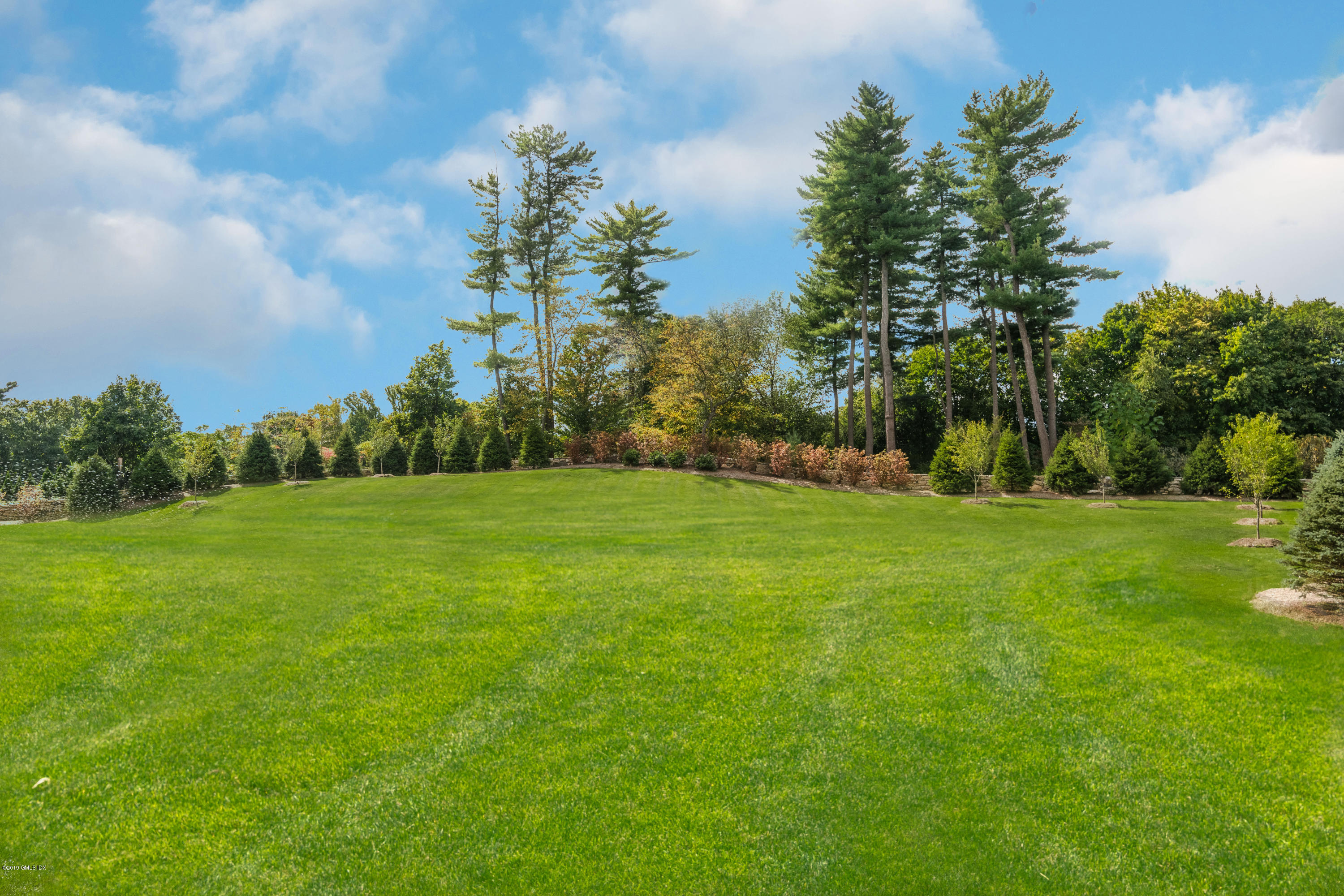 8 Boulder Brook Road Greenwich, CT 06830 - Photo 33 of 36 8 Boulder Brook re-edit_1DC9425-Edit