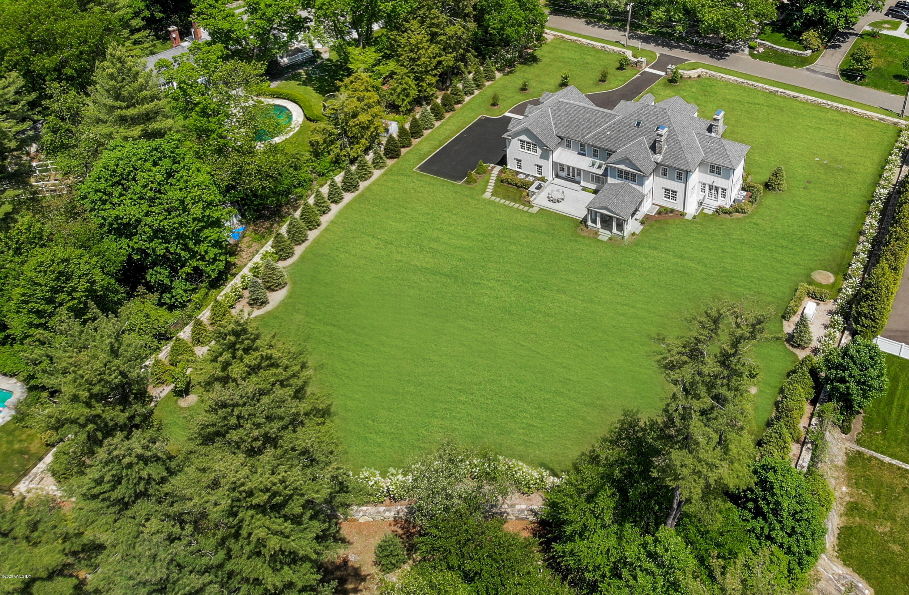 8 Boulder Brook Road Greenwich, CT 06830 - Photo 36 of 36 8 Boulder Brook Rd Greenwich-print-028-0