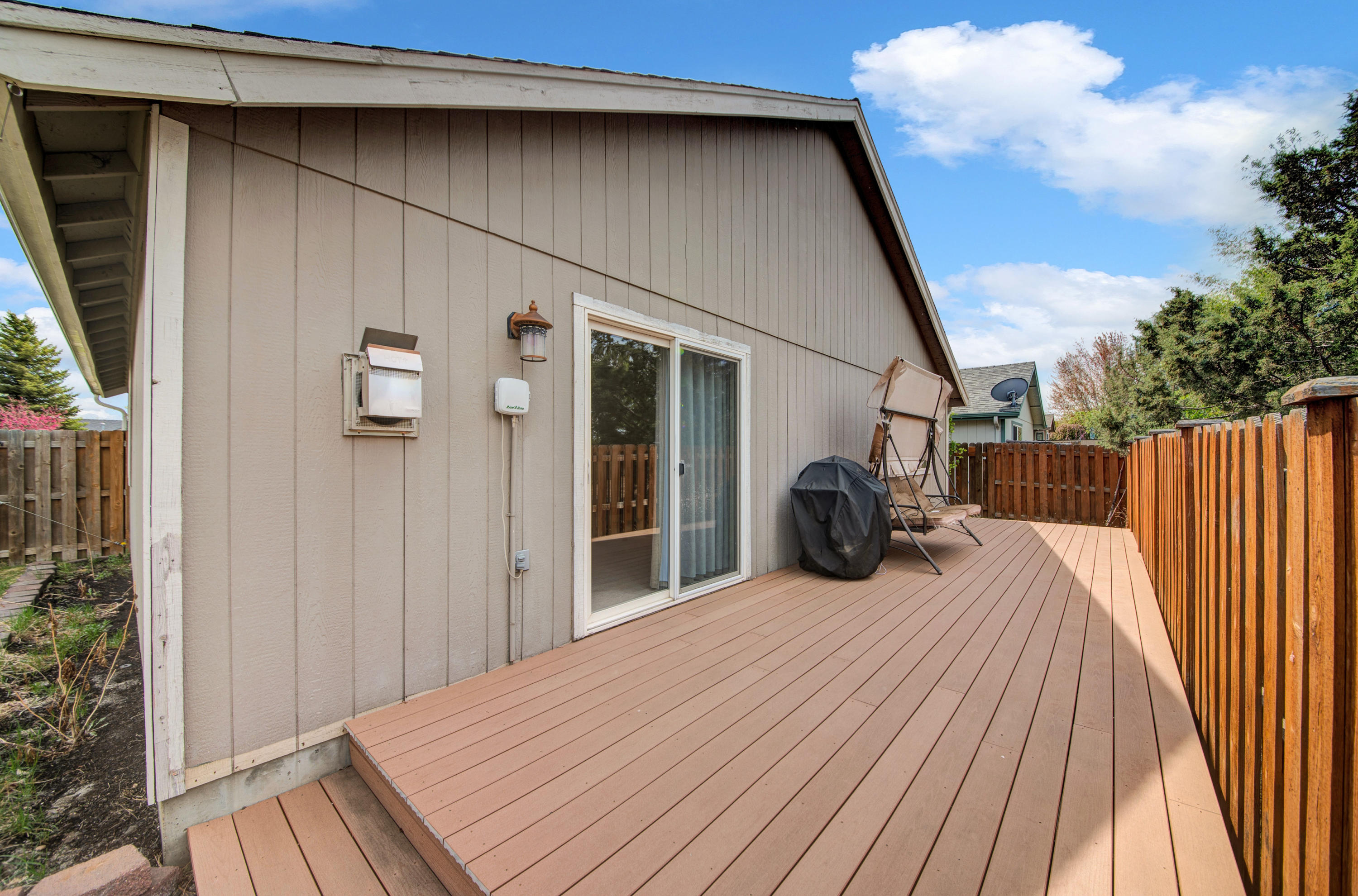 1531 Glacier Ridge Road Bend, OR 97701 - Photo 30 of 32 1531 NE Glacier Ridge Rd-28
