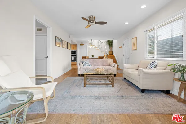 $5,698,000 | 3000 Grand Canal, Venice, CA 90291
