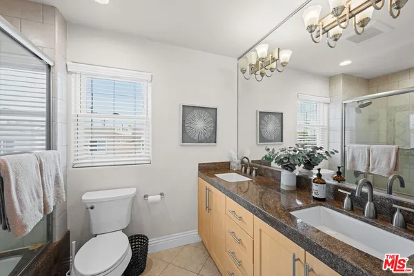 $5,698,000 | 3000 Grand Canal, Venice, CA 90291