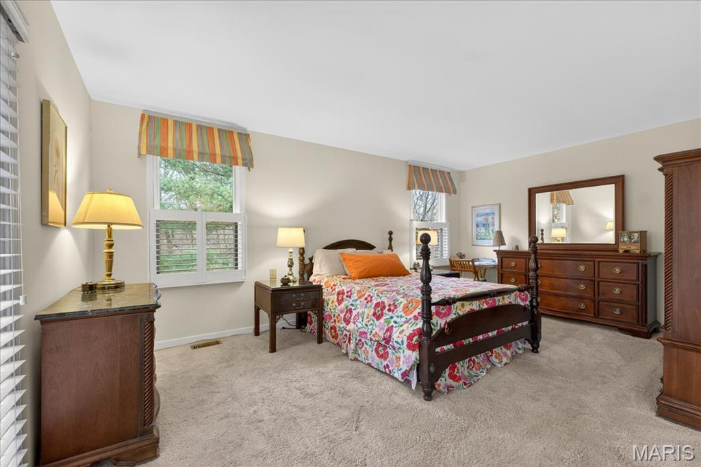 2133 Hunters Way Court Chesterfield, MO 63017 - Photo 32 of 67