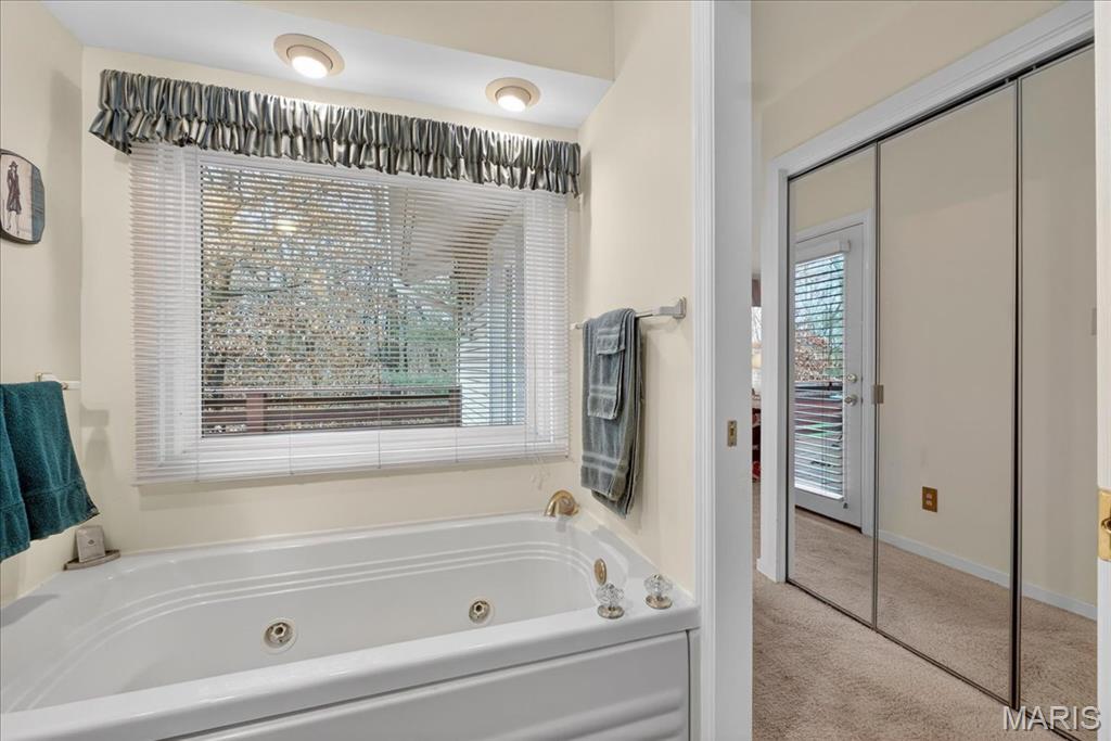 2133 Hunters Way Court Chesterfield, MO 63017 - Photo 36 of 67