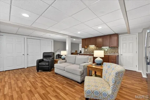 $525,000 | 2133 Hunters Way Court, Chesterfield, MO 63017