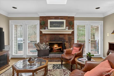 $525,000 | 2133 Hunters Way Court, Chesterfield, MO 63017