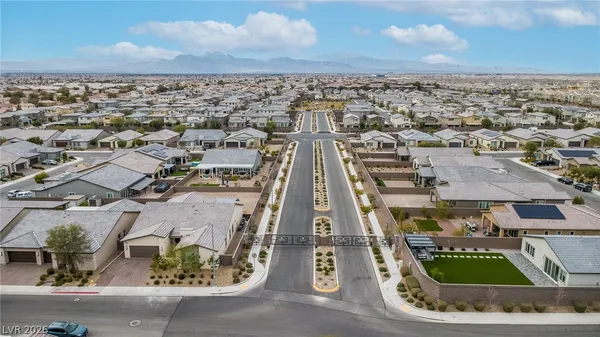 $550,000 | 6718 Palmer Estates Street, North Las Vegas, NV 89086