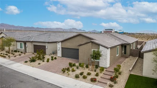 $550,000 | 6718 Palmer Estates Street, North Las Vegas, NV 89086