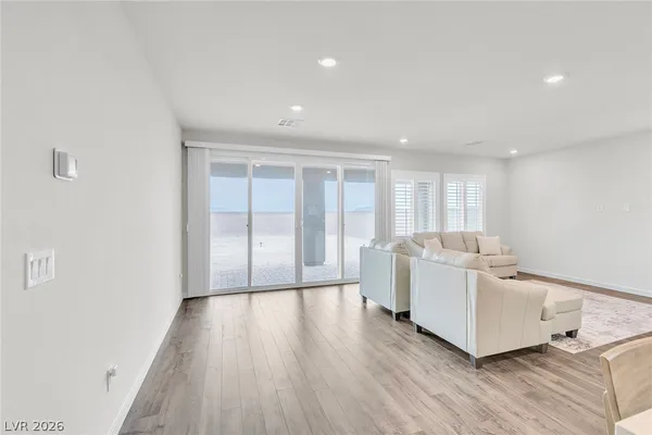 $550,000 | 6718 Palmer Estates Street, North Las Vegas, NV 89086