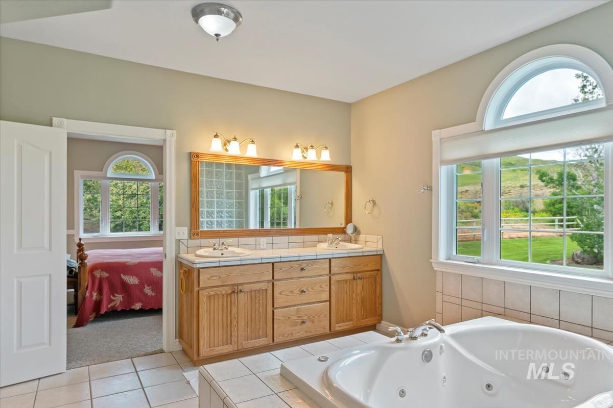 3057 Highway 71 Cambridge, ID 83610 - Photo 26 of 50