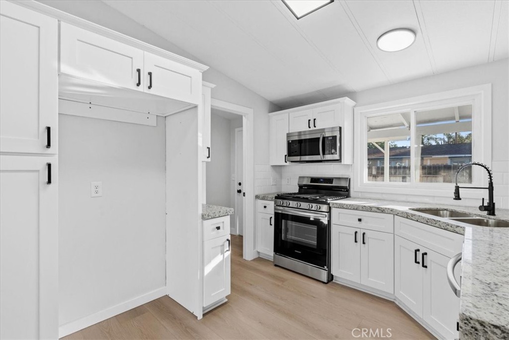 700 East Washington, Unit 82 Colton, CA 92324 - Photo 12 of 36