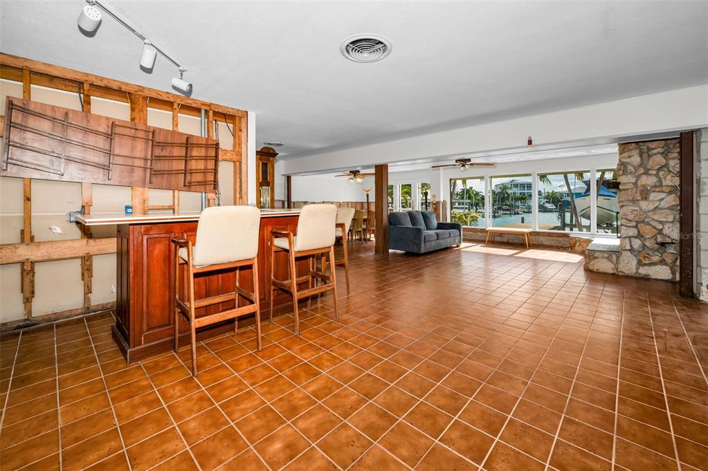 16108 6th Street East Redington Beach, FL 33708 - Photo 20 of 60