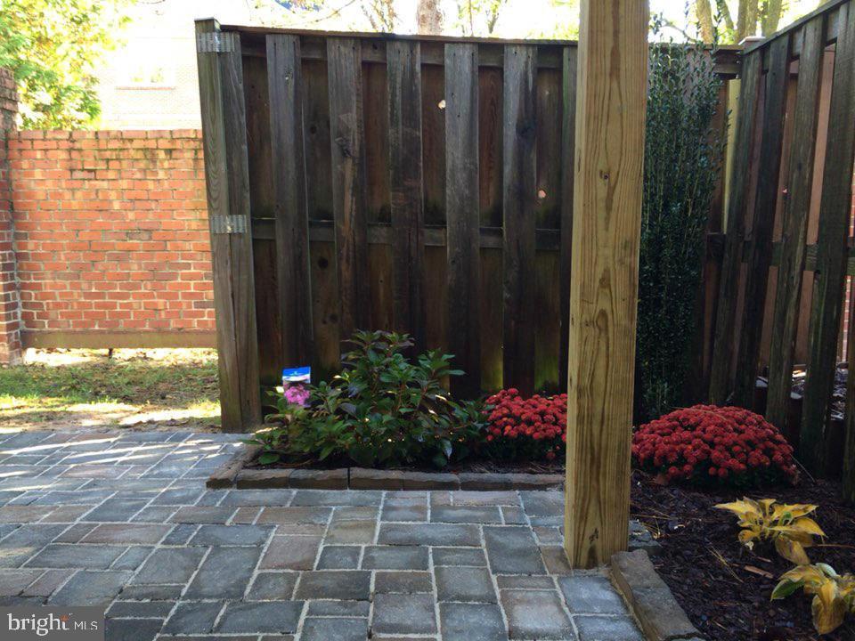 6328 Over See Court Springfield, VA 22152 - Photo 12 of 14 a view of a backyard with potted plants