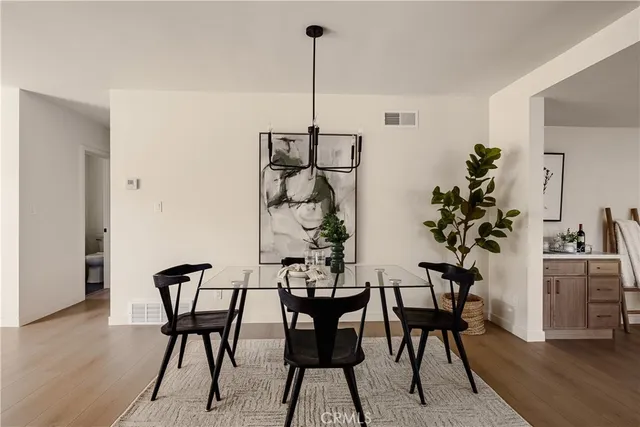 $1,375,000 | 6245 Mayfield Avenue, La Crescenta, CA 91214