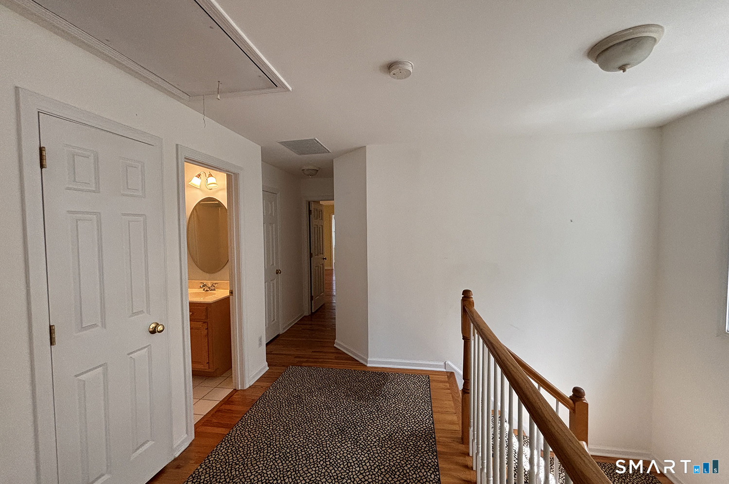 405 South Pine Creek Road Fairfield, CT 06824 - Photo 10 of 22