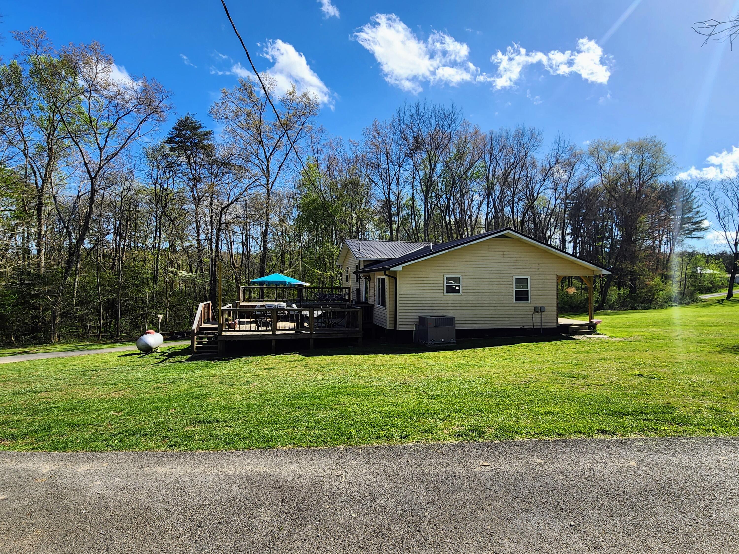 116 Keith Brewer Road Palmer, TN 37365 - Photo 11 of 70 20230416_154536