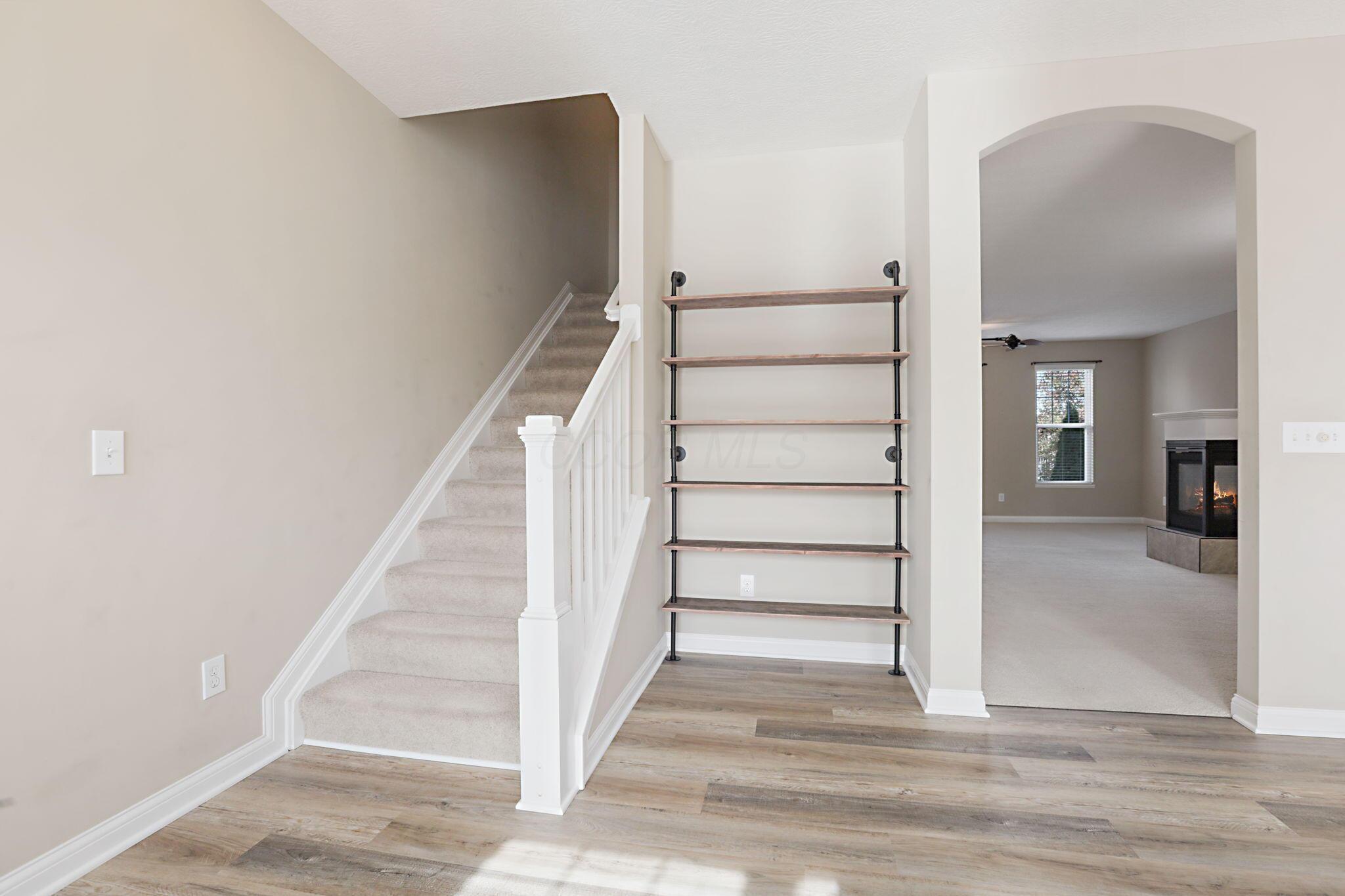 6313 Chetti Drive Columbus, OH 43213 - Photo 25 of 88 Built-in Shelving