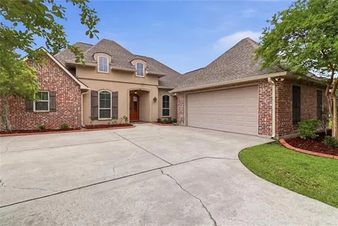 $465,000 | 708 Rue Bourdeaux, Covington, LA 70433