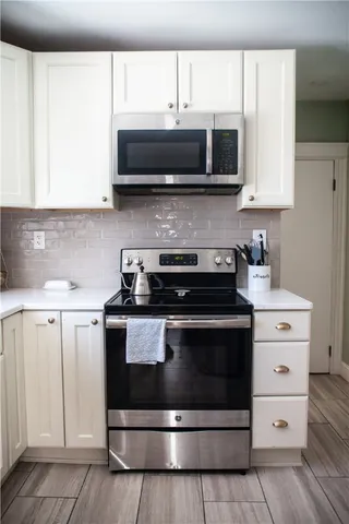 $529,000 | 7 Squantum Street, Cranston, RI 02920