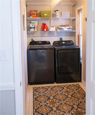 $529,000 | 7 Squantum Street, Cranston, RI 02920