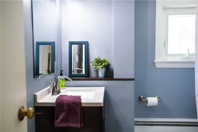 $529,000 | 7 Squantum Street, Cranston, RI 02920