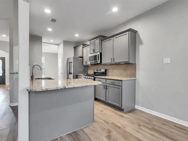 $2,750 | 948 Ponte Serra Drive, League City, TX 77573