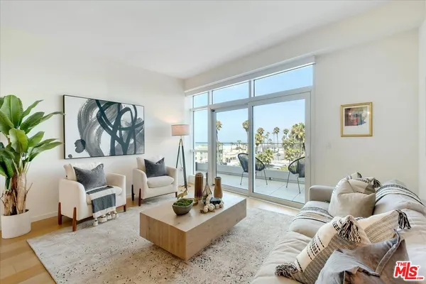 $2,700,000 | 1705 Ocean Avenue, Unit 502, Santa Monica, CA 90401